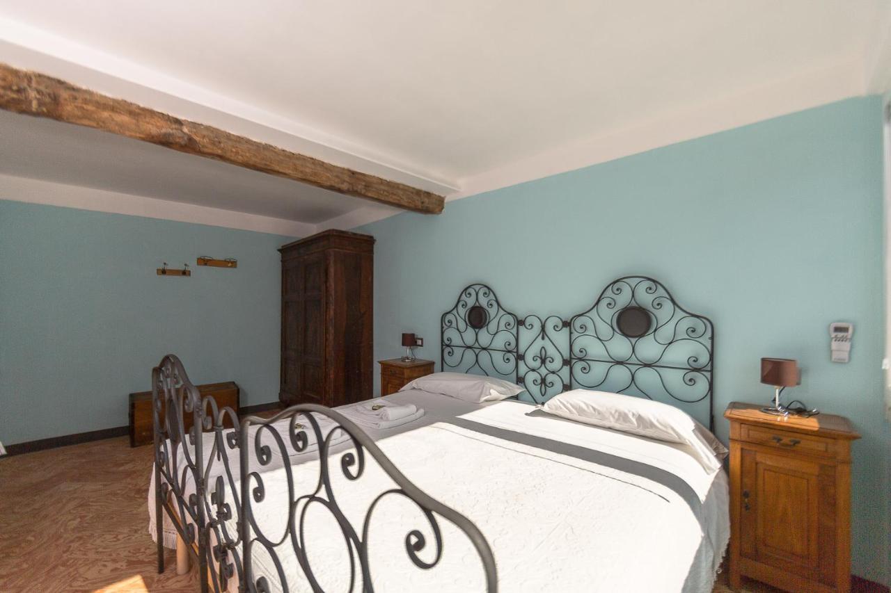 Albergo Diffuso Ca' Spiga Laglio Buitenkant foto