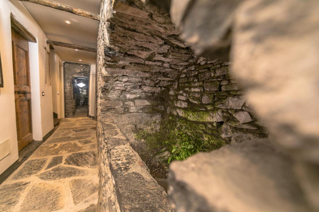 Albergo Diffuso Ca' Spiga Laglio Buitenkant foto