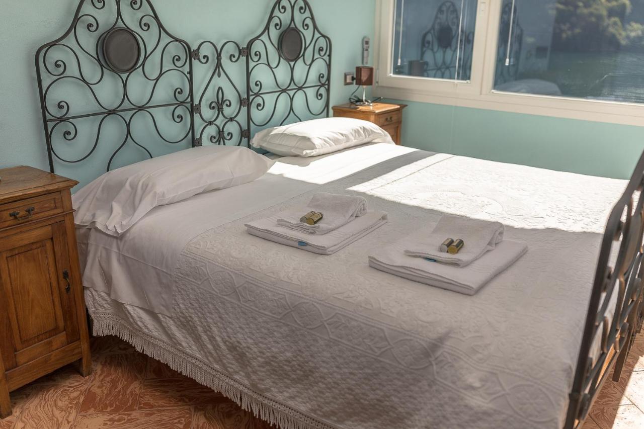 Albergo Diffuso Ca' Spiga Laglio Buitenkant foto